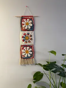 Ensemble cadeau d'entreprise : <span class=keywords><strong>Tapisserie</strong></span> murale rétro fleurie multicolore tie-dye faite main au crochet pour chambre bohème, décoration arc-en-ciel bohème - Product Image 2