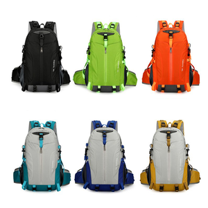 Nouveau <span class=keywords><strong>Sac</strong></span> à Dos <span class=keywords><strong>de</strong></span> Randonnée Transfrontalier Grande Capacité Imperméable et Durable pour Hommes et Femmes – Idéal pour le Camping en Montagne, les Voyages et le <span class=keywords><strong>Sport</strong></span> - Product Image 3