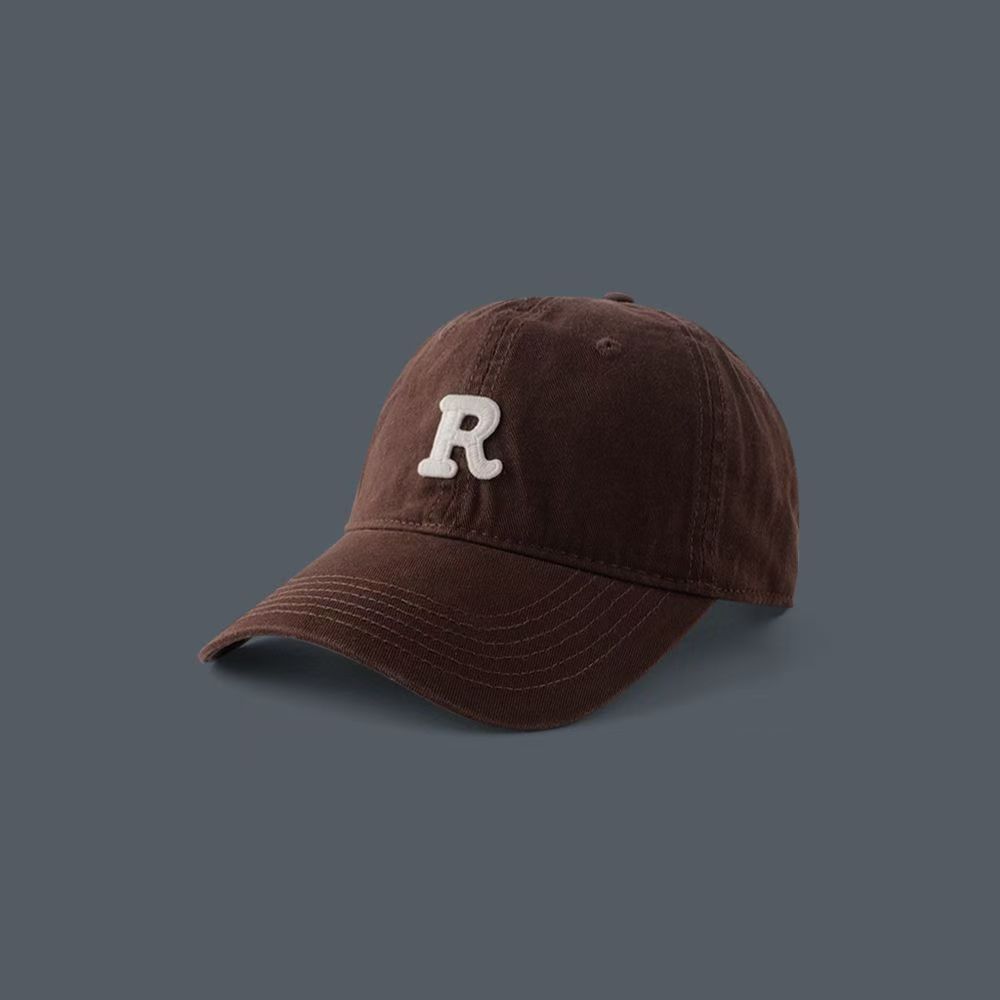 Casquette de baseball avec logo R [marron]