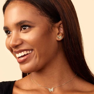 Bijoux personnalisés, nouvelle tendance 2024, collier avec pendentif papillon, acier inoxydable 316L, plaqué or rose/argent/or, tendance - Product Image 4