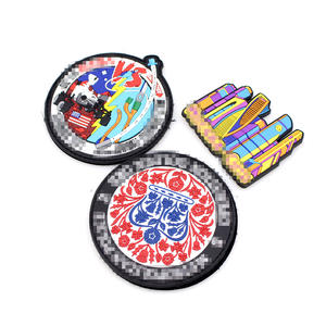 Parches personalizados de goma con diseño de bandera de PVC, parches en forma de flor y corazón con decoración de encaje para sombrero - Product Image 3