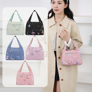 Women's Printed Casual Tote Bag Large Capacity Zipper Closure Horizontal Square Shape For Everyday Outfits Spring 2025 - Product Image 1