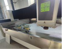 Centre de traitement du verre HMI CNC pour la découpe et le meulage des bords, configuration à double broche