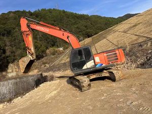 รถขุดมือสอง Hitachi ZX210-5G/ZX210-3/ZX210-3G ประหยัดน้ำมัน ระบบไฮดรอลิกทำงานราบรื่น บุ้งกี๋ 0.91 ตร.ม. กำลัง 122 กิโลวัตต์ - Product Image 6