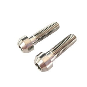 Tornillo de Cabeza Hexagonal de Titanio con Certificación ISO/JIS, Tono Dorado, Rosca Fina M5, Fabricante Personalizado, Tornillo Métrico para Ensamblaje Industrial - Product Image 3