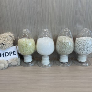 Chất lượng cao HDPE <span class=keywords><strong>LDPE</strong></span> LLDPE 100% nguyên liệu thô hạt màu tự nhiên 2426H hạt nhựa - Product Image 2