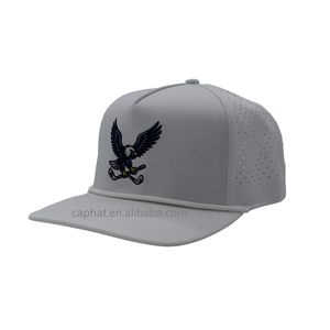 Gorra de béisbol deportiva de 5 paneles para hombre y mujer con parche de goma de PVC con agujero cortado con láser Dobby Dot Argyle Fruit, gorras de Golf con logotipo personalizado - Product Image 1