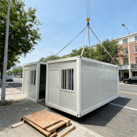 Maison conteneur pliable en acier préfabriqué, modulaire, pour hôtel, avec panneaux sandwich, design moderne, portable et pliable, avec chambre.