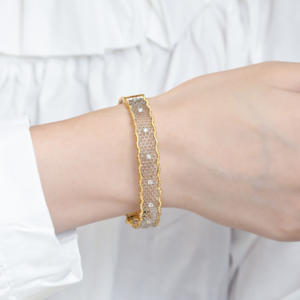 Hot Sale High Quality Vintage <b>Fine</b> Jewelry Classical Lace Crafted Handmade 18K Solid Gold Real Natural Diamond <b>Bangle</b> For Women - Product Image 4