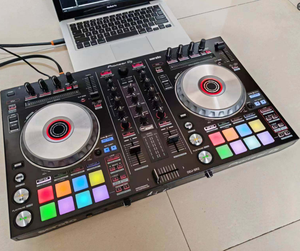 Controlador de DJ Portátil de Alto Rendimiento <span class=keywords><strong>DDJ</strong></span>-SR2 <span class=keywords><strong>SR</strong></span> de 2.1 Canales con Sonido Envolvente para Serato DJ Pro - Product Image 2