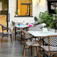Table et chaises d'extérieur françaises, style rétro, en rotin PE, pour café, maison d'hôtes, cour, jardin, mobilier d'extérieur