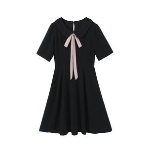 เดรสไหมพรมสีดำสำหรับผู้หญิง รุ่น Runqi N8536 แต่งโบว์ สีพื้น สไตล์นักศึกษา ไซส์พลัส ช่วยเก็บทรงเอวให้ดูเพรียว - Product Image 5