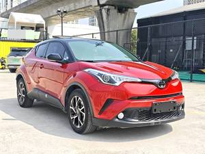<span class=keywords><strong>Toyota</strong></span> C-HR <span class=keywords><strong>CHR</strong></span> 2.0L SUV 2020, plateforme TNGA-C, maniabilité stable, démarrage par bouton-poussoir, véhicule d'occasion prêt à l'exportation - Product Image 4