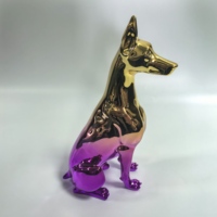 Sculpture de chien Doberman peinte à la main, art moderne, 30 cm, décoration d'entrée de villa de luxe, décoration animale en résine haut de gamme