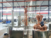 ZJ nouveau distillateur d'alcool cuivre gin alambic brandy distillerie machine pompe moteur roulement traitement des boissons avec réservoir de collecte