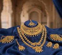 Ensemble de collier long en perles fantaisie, bijoux de mariée anciens, pièce traditionnelle de créateur, parfait pour les occasions de fête magnifiques