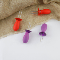 Fourchettes à maïs pour barbecue avec poignées en silicone, idéales pour la viande et les fruits, accessoires de cuisine, gadget de cuisine unique