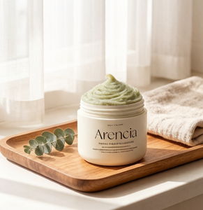 Crème nettoyante moussante aux extraits naturels de plantes vertes, pour une sensation velours quotidienne sur les peaux normales - Product Image 2