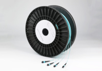 Câble Trunk à Fibre Optique Multi-mode OM3 OM4 96 Cœurs Fabriqué en Chine avec Connecteur MPO, Câble de Raccordement à Fibre Optique de Haute Qualité