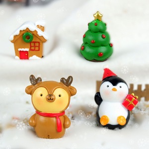 ของตกแต่งคริสต์มาส DIY ขายส่ง ตุ๊กตาซานตาคลอส มนุษย์หิมะจิ๋ว อุปกรณ์ตกแต่งบ้านตุ๊กตา งานฝีมือเรซิ่น ของตกแต่งสร้างบรรยากาศ ของตกแต่งหน้าเค้ก - Product Image 5