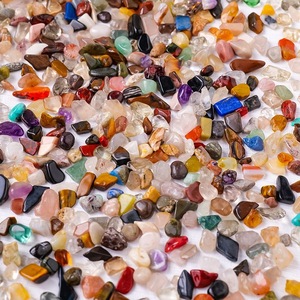 Venta al por mayor de chips de ágata pulida, gemas, cristales, piedras naturales, grava de amatista y cuarzo rosa para sanación. - Product Image 3