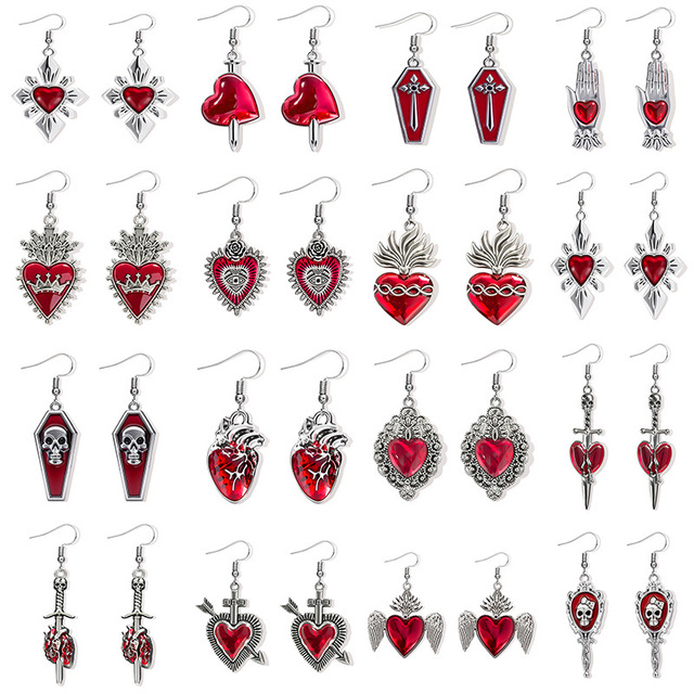 Fashion New Enamel Halloween Earrings Punk Hiphop Skull Love Heart Red Wings Stud Earrings Gift Jewelry for Women Party Gift