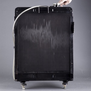 Radiador para Tractor, Sistema de Refrigeración de Alta Resistencia Personalizado para Motor Diésel de 40HP-90HP, Repuestos para Maquinaria Agrícola, Alto Rendimiento - Product Image 4