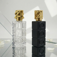 Flacons de parfum vides de 100 ml, design haut de gamme, personnalisables, exclusifs, fabriqués par Anding Manufacturer.