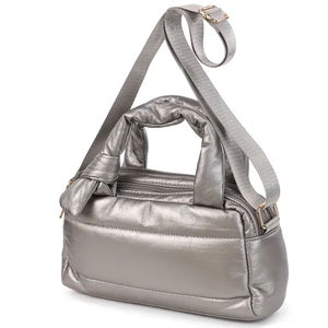 Nuevo bolso bandolera de nailon para mujer, bolso acolchado, suave y esponjoso, bolso de hombro, bolso pequeño cuadrado tipo sling - Product Image 2