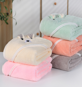 Handuk Mandi Bayi Berkerudung Motif Hewan Bahan Coral Fleece Cepat Kering, Selimut Bungkus yang Dapat Dipakai untuk Kamar Mandi & Kamar Tidur Anak - Product Image 6