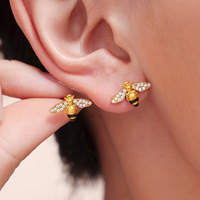 Nouveaux ensembles de bijoux tendance en acier inoxydable plaqué or 18 carats avec pendentif abeille en zircon, collier, bracelet, boucles d'oreilles et bagues