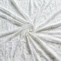 Dentelle ajourée brodée de perles et de paillettes pour vêtements féminins, chapeaux et jupes