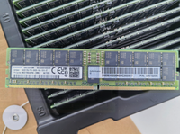 Mémoire serveur DDR5 32 Go RAM M321R6GA3PB0-CWMXJ PC5-44800 1.1V DDR5 32 Go (1x32 Go) Dual Rank 2RX4 2RX8 DDR5-5600 CL46