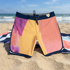 Shorts de bain pour hommes personnalisés tendance, séchage rapide, protection UV pour les sports nautiques - Product Image 3