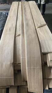 Strisce di Impiallacciatura <span class=keywords><strong>in</strong></span> <span class=keywords><strong>Rovere</strong></span> Europeo Tagliato a Quarto da 0,5 mm Grado A.AA.AAA per Mobili e Edifici Commerciali - Product Image 5