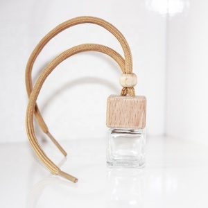 Flacone Trasparente da Appendere in <span class=keywords><strong>Auto</strong></span> <span class=keywords><strong>per</strong></span> Profumo da 8 ml <span class=keywords><strong>per</strong></span> <span class=keywords><strong>Oli</strong></span> <span class=keywords><strong>Essenziali</strong></span>, Bottiglietta Quadrata Vuota in Vetro, Deodorante <span class=keywords><strong>per</strong></span> Ambienti, <span class=keywords><strong>Diffusore</strong></span> di Fragranze <span class=keywords><strong>per</strong></span> <span class=keywords><strong>Auto</strong></span> - Product Image 2