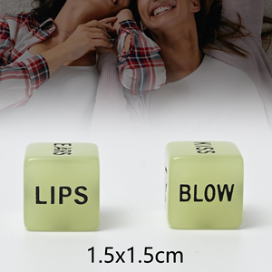 Dés à Jouer Lumineux pour Couples – Soirée Romantique – Jeu Amusant et Humoristique pour Adultes – Cadeau Idéal pour Anniversaire et Saint-Valentin - Product Image 2