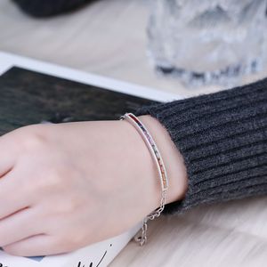 Bracelet Chrétien de Luxe en Or Blanc Massif 18 carats avec Saphirs Colorés Taille Baguette – Cadeaux Précieux – Vente en Gros - Product Image 2