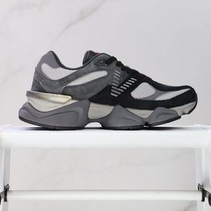 รองเท้าลำลองสไตล์สปอร์ต ดีไซน์หรูหรา คุณภาพเยี่ยม พร้อมคุณสมบัติระบายอากาศได้ดีและทนทาน โดดเด่นด้วยพื้นรองเท้าหนา - Product Image 2