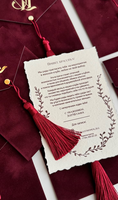 Enveloppe personnalisée en velours pour certificat cadeau avec pompon, logo doré, sceau de cire, pochette pour carte d'invitation en vélin, bon cadeau pour salon