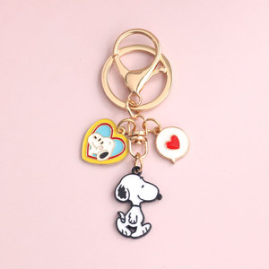 <span class=keywords><strong>Porte</strong></span>-clés en alliage de zinc <span class=keywords><strong>Snoopy</strong></span> de dessin animé mignon, pour femmes, couple, souvenir, cadeau, pendentif pour sac à dos, pendentif pour sac d'école - Product Image 6