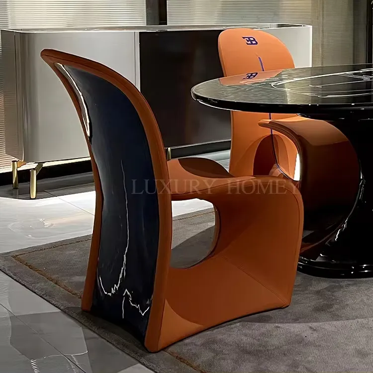 Italiaanse High-End Luxe Hoge Kwaliteit Massief Hout Handgeschilderde Eettafel En Stoel Designer Mode Eetkamer Meubelset