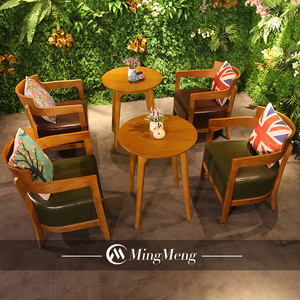 Mesa y sillas de <span class=keywords><strong>restaurante</strong></span> de madera maciza antigua, diseño <span class=keywords><strong>Continental</strong></span>, a la venta - Product Image 1