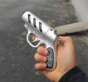 สเปรย์ป้องกันตัวแบบพวงกุญแจ สีเขียว 110 มล. ยี่ห้อ Bear Wholesale Marking Defense สเปรย์ป้องกันตัวส่วนบุคคล พวงกุญแจเพื่อความปลอดภัยสำหรับผู้หญิง สีขาว สีเหลือง - Product Image 2