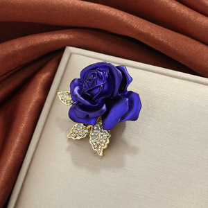 Blue Rose Brooch Zinc Alloy Flower Shape Party Women's Pin Accessory - Product Image 3
