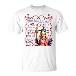 Camiseta con la imagen de You Look Like The 4th Of July Hot Dog Coquette Bow - Product Image 1