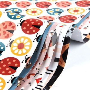 Papel kraft de regalo personalizado de alta calidad al por mayor para embalaje de regalo gran oferta de papel de regalo de lujo. - Product Image 4