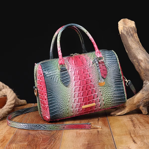 Sac à main bandoulière transfrontalier avec sangle d'épaule pour le voyage, style rétro, en imprimé crocodile Brahman, adapté aux femmes - Product Image 4