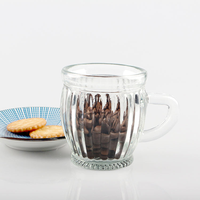 Pot en verre de qualité alimentaire avec poignée, pot à pudding en verre, tasse à café avec couvercle à vis, tasse à café emballée en carton pour le stockage des desserts de cuisine