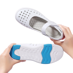 <span class=keywords><strong>Scarpe</strong></span> da Lavoro Estive per Donne, Personalizzabili, <span class=keywords><strong>Bianche</strong></span>, Slip-On, Suola Spessa Antiscivolo, Comode e Traspiranti per Ospedale - Product Image 1